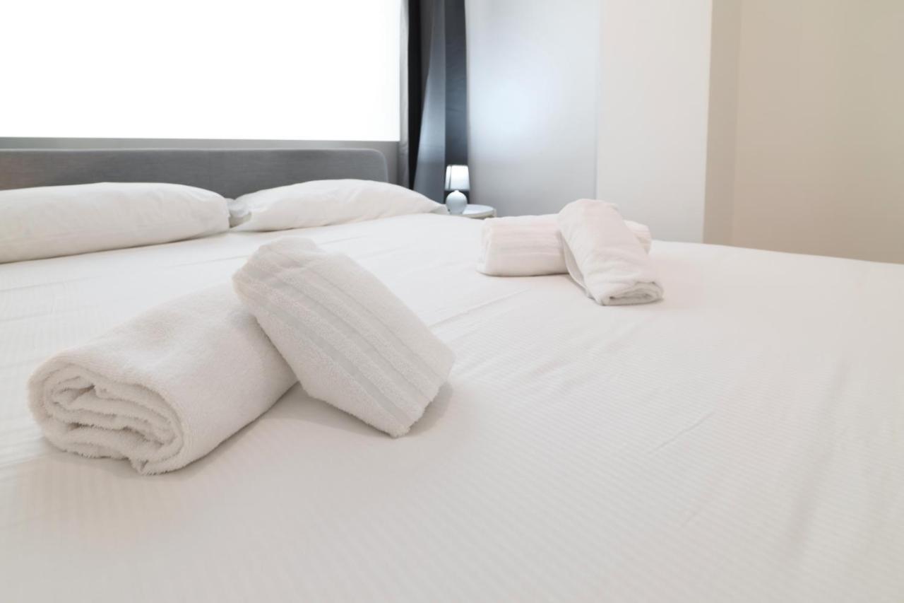 Primopiano - La Malfa Flats Lejlighed Milano Eksteriør billede